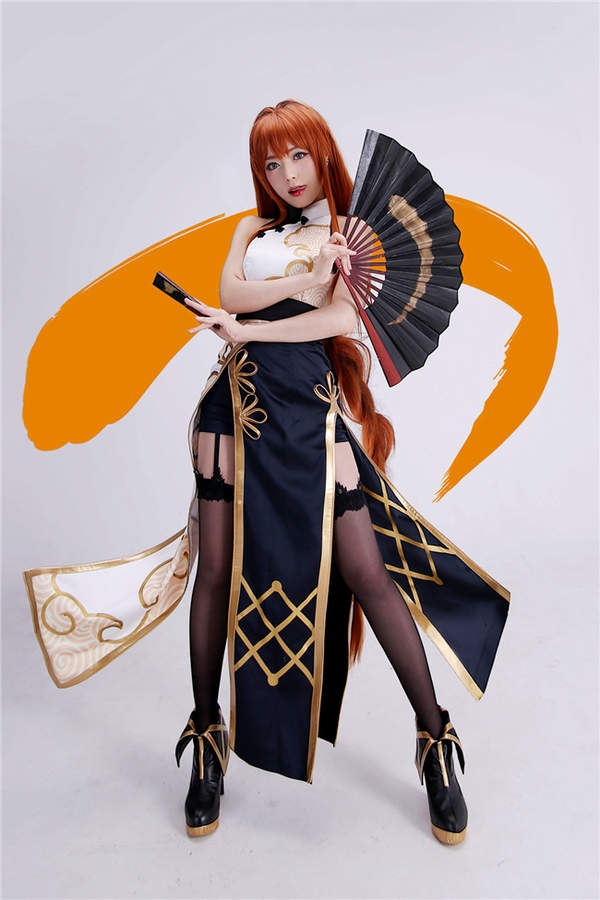 大胸御姐cos永远的7日之都雯梓旗袍在惨烈哀嚎