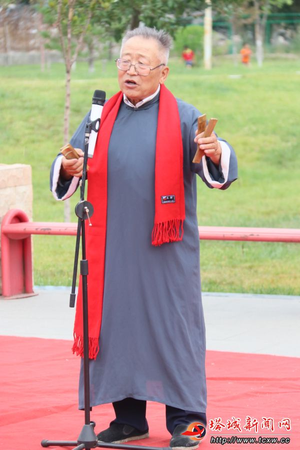 天山网讯(通讯员曾照美 宋建亮 李雪梅摄影报道)连日来,沙湾县大泉乡