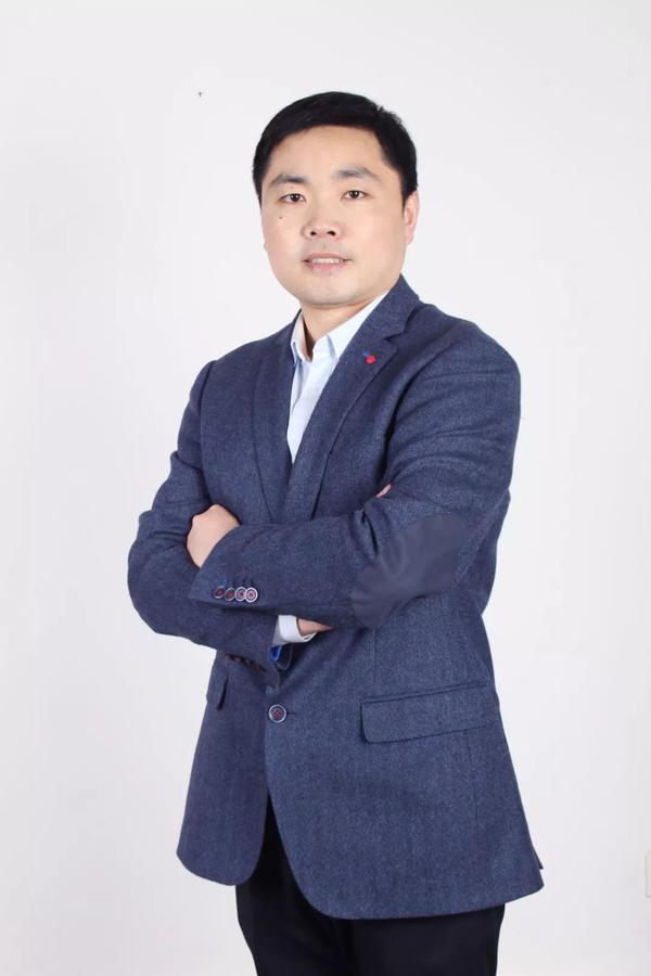 解放军全军总医院肿瘤中心副主任,csco免疫治疗专家委员会秘书长王俊