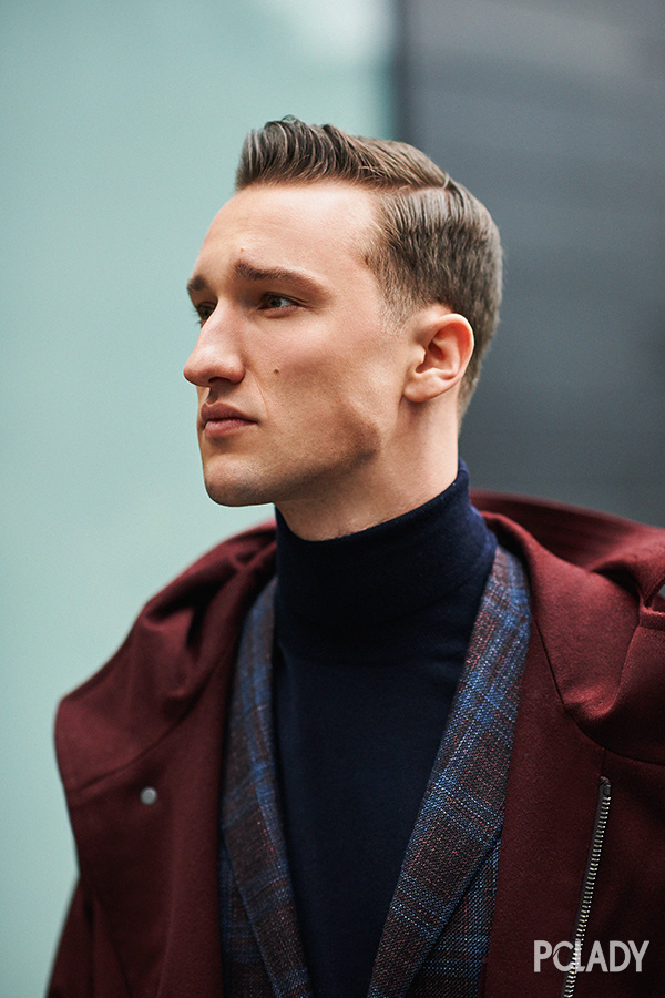 carlosenstini marcelfloruss chrisjohnmillington 随着故事的展开