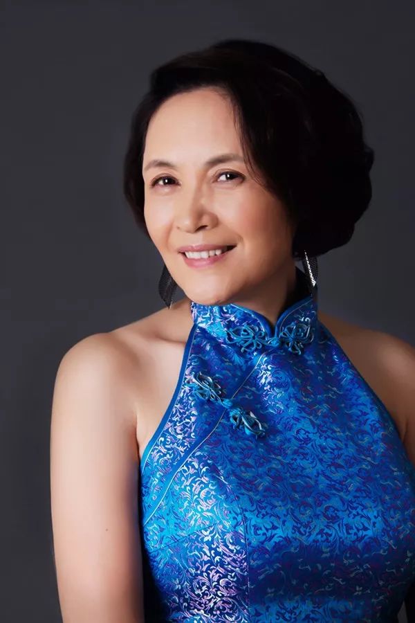 五大影后首次联袂飙戏,《老闺蜜》很可能成为明年黑马