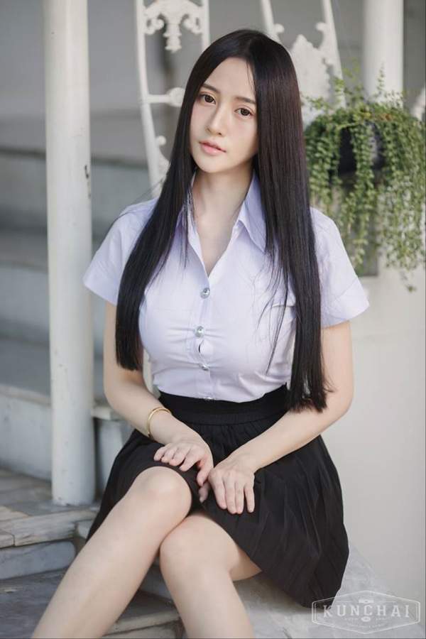 泰国"超仙"学生妹 外表清秀甜美,傲人上围呼之欲出_八卦趣闻_新浪游戏