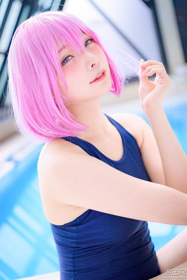 日本美女cos出包王女小姨子甜美笑容直击心扉