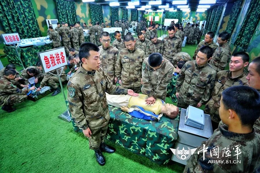 马上毕业了,陆军军医大学士官学校这些学兵都