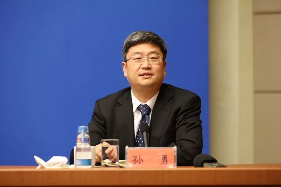 安徽省外办主任 孙勇安徽省经信委副主任 王灯明一图看懂新闻发布会