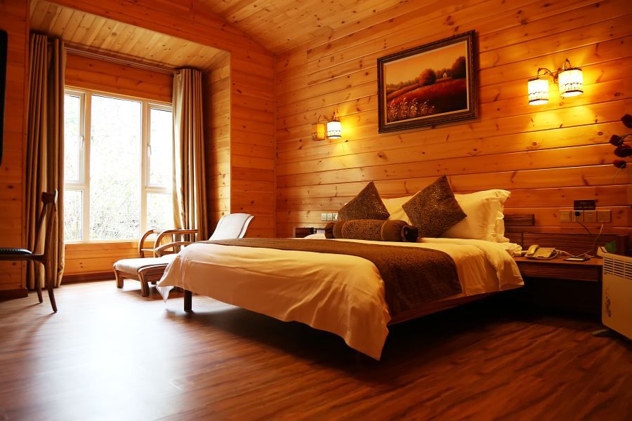 位于摩围山的养生酒店(四星级宾馆)绝对会给您最舒适的住宿体验 行程