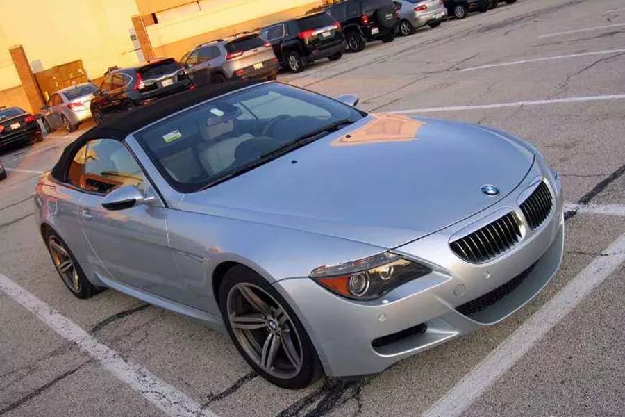 正在"绝种"的v10超跑-新浪汽车