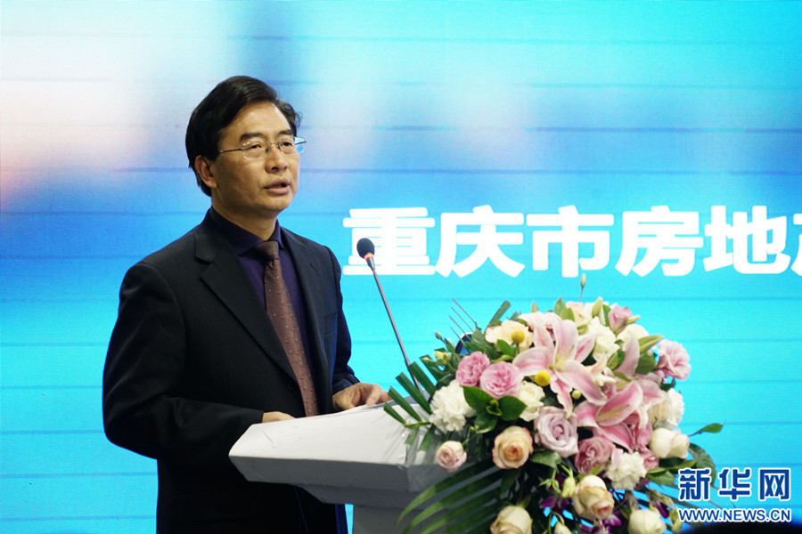 论坛中,中国通服重庆公司运营中心主任潘小明介绍说,借助智能门禁,"福