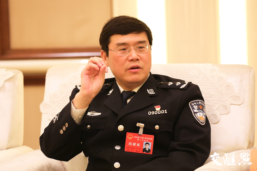 江苏省人大代表王巧全以创新实干实现社会平安蓝图