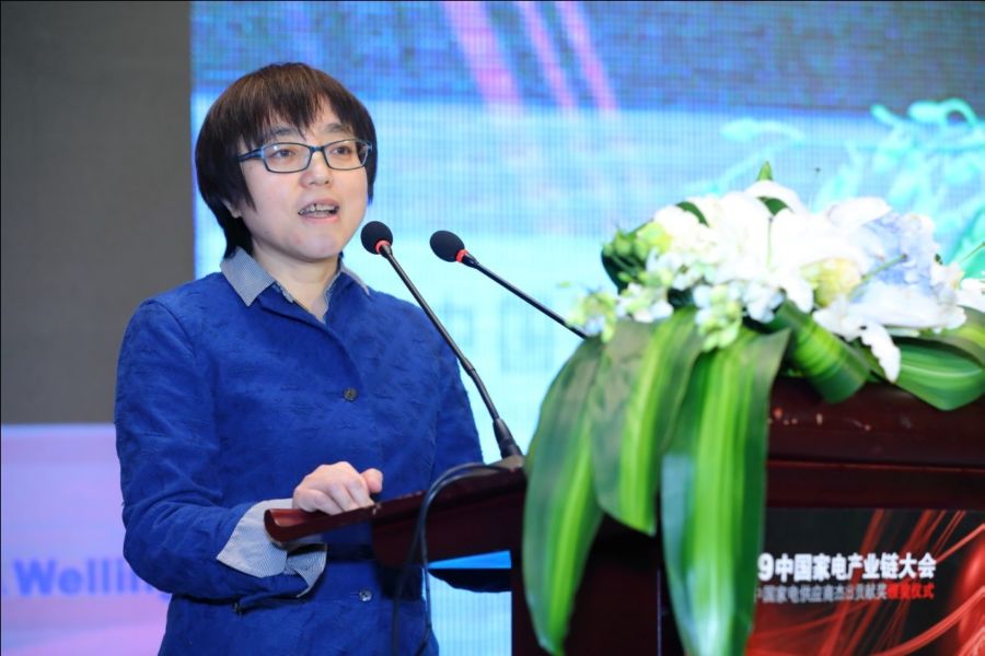"作为产业链大会主办方负责人,陈莉在筹备产业链大会的过程中深刻体会