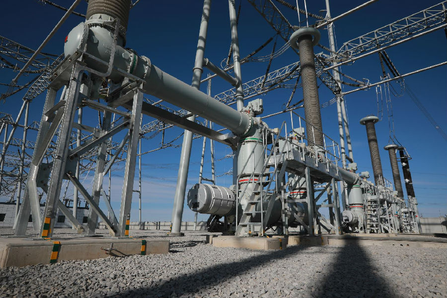 内蒙古电网第一座500千伏HGIS站顺利投产