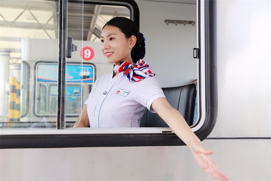 [安徽]省交通控股集团再获"最美中国路姐"多项荣誉(图)