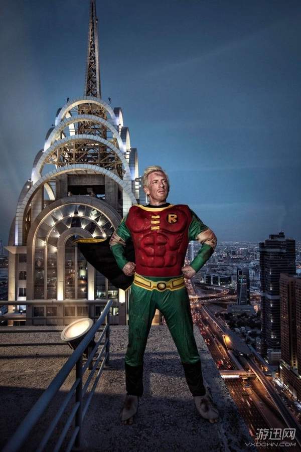 逻宾(女)- 克里斯蒂娜(kristina),菲律宾蝙蝠侠 - 奥马尔(omar),ua