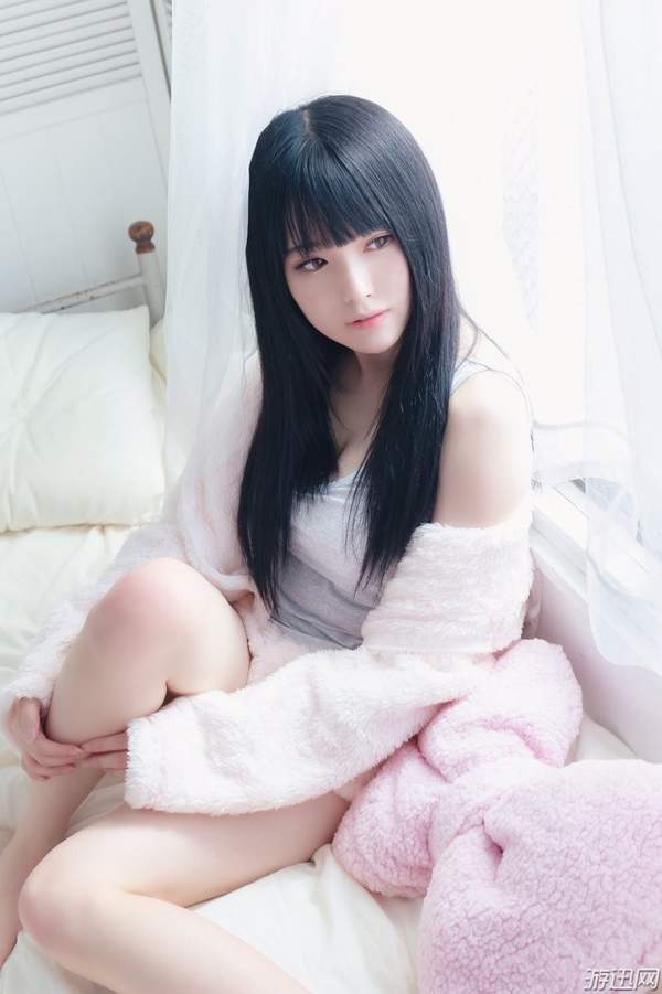 樱花萌妹梦彩私房照 可爱外表搭配傲人大胸肌分外甜美