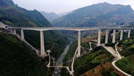成貴高鐵“之最”特別多全 線468座大橋183座隧道