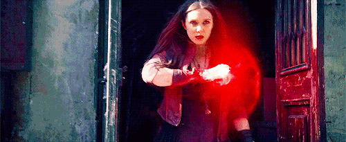 猩红女巫和快银实际上是x战警的成员,但是因为漫威在穷困潦倒的时候把