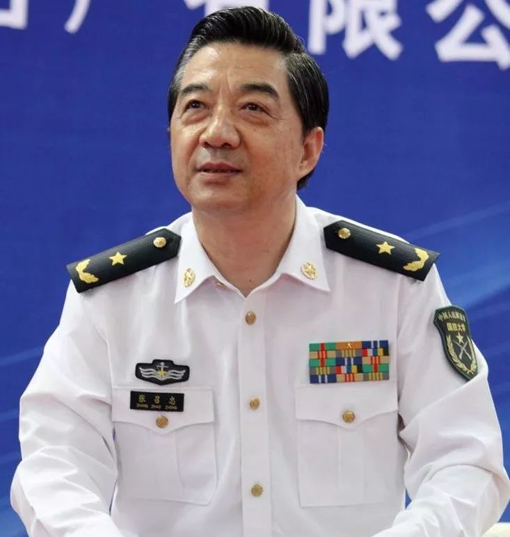 李云龙的演员李幼斌在现实中也是少将?教你辨别真假军人!