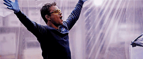 快跟上!十里荷塘稻飘香,他们在奔跑!