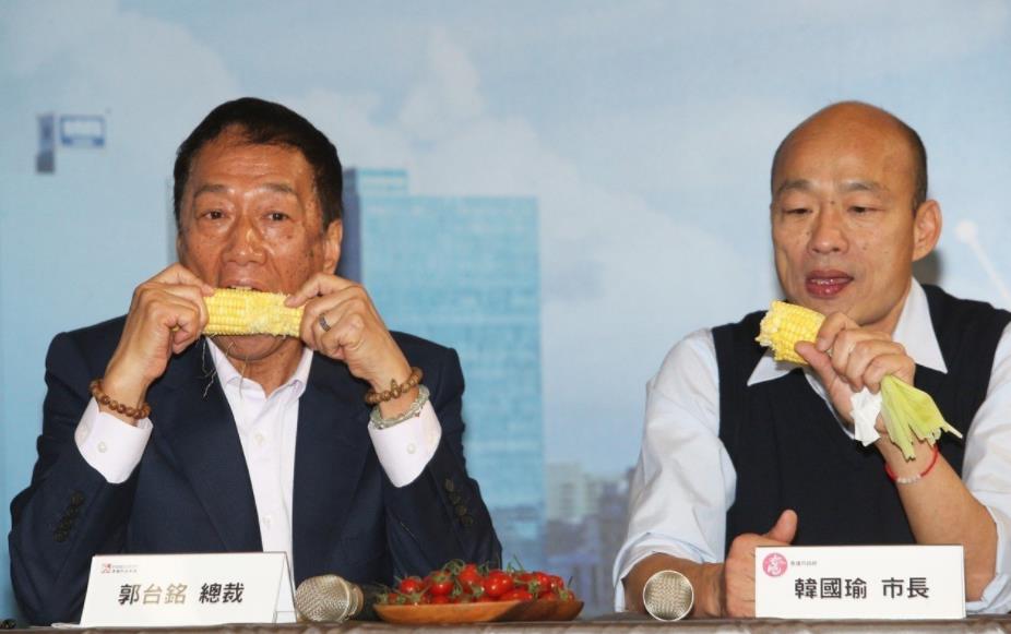 　台媒最新民调出炉：韩国瑜仍一枝独秀，郭台铭两项数据胜韩。（图片来源：台湾《联合报》）