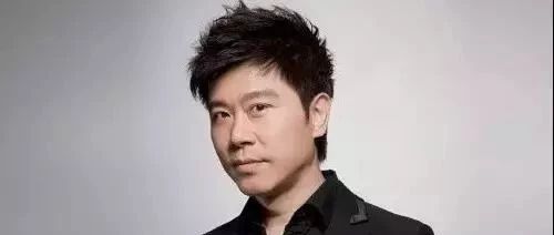【975时尚part-乐听越经典】伍思凯 《寂寞公路》|寂寞公路|伍思凯|特别的爱给特别的你_新浪新闻