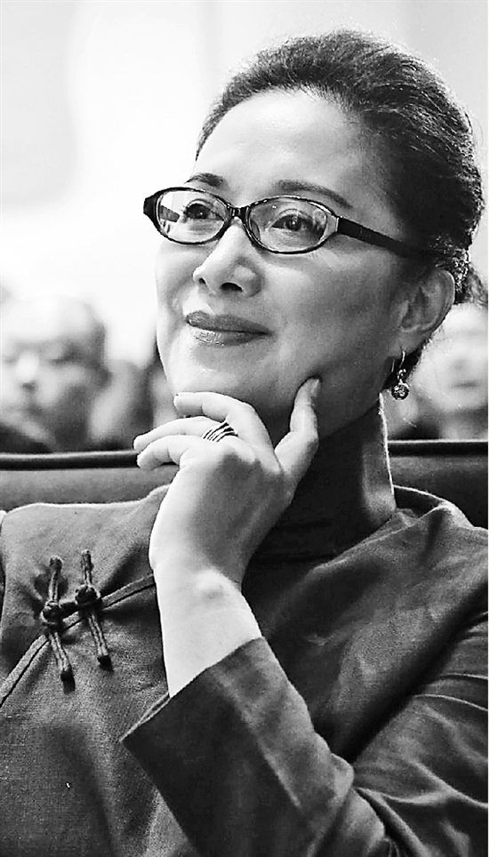 从团长到董事长茅威涛打造新女团