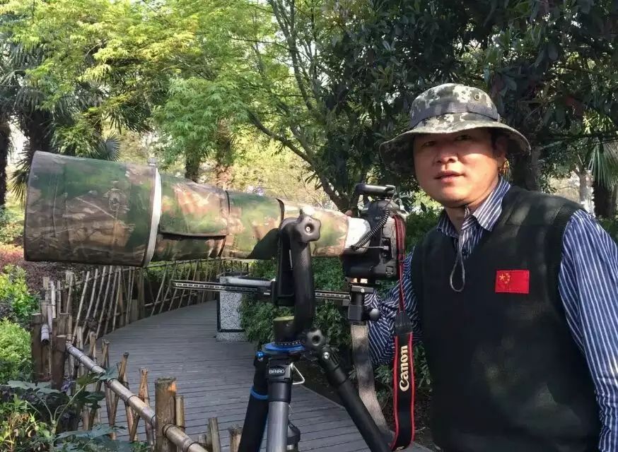 我省盱眙县委宣传部副部长,县委外宣办主任周海军获评"优秀摄影师",并