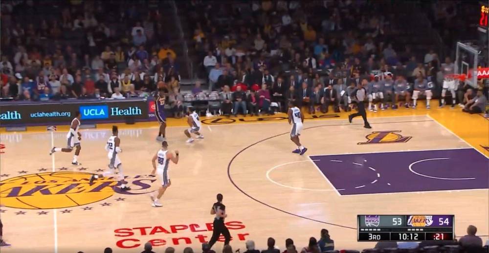 今日趣图:空心打板换着玩