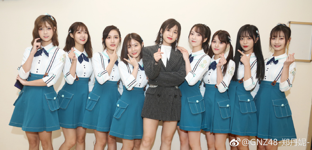 甜美!偶像女团gnz48郑丹妮为广东加油打call