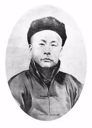 霍元甲△李叔同△排球女王 郎平△世界冠军 陈一冰△小品演员 冯巩