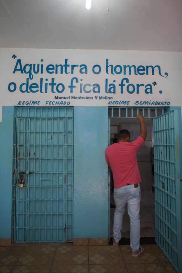 这里的监狱没有狱警和武器,犯人却说"我丝毫没有逃跑的念头"