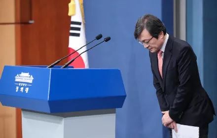 他曾打响朴槿惠下台第一枪,如今自己也深陷腐