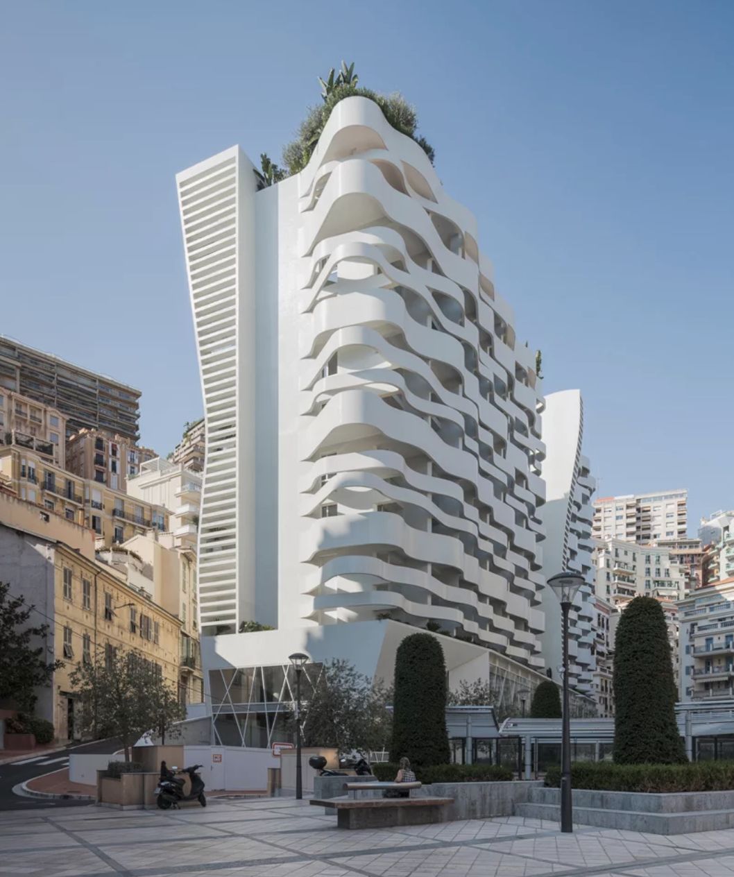 洗眼睛丨为什么中国的建筑都是裤衩秋裤?