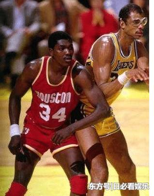 NBA历史最佳防守阵容是哪五位? 最佳进攻阵容