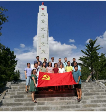 湖北大学师生走进恩施州 开展"三色"研教活动