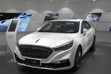 助推中国品牌整体向上 红旗携HS7等多款车型亮相广州车展