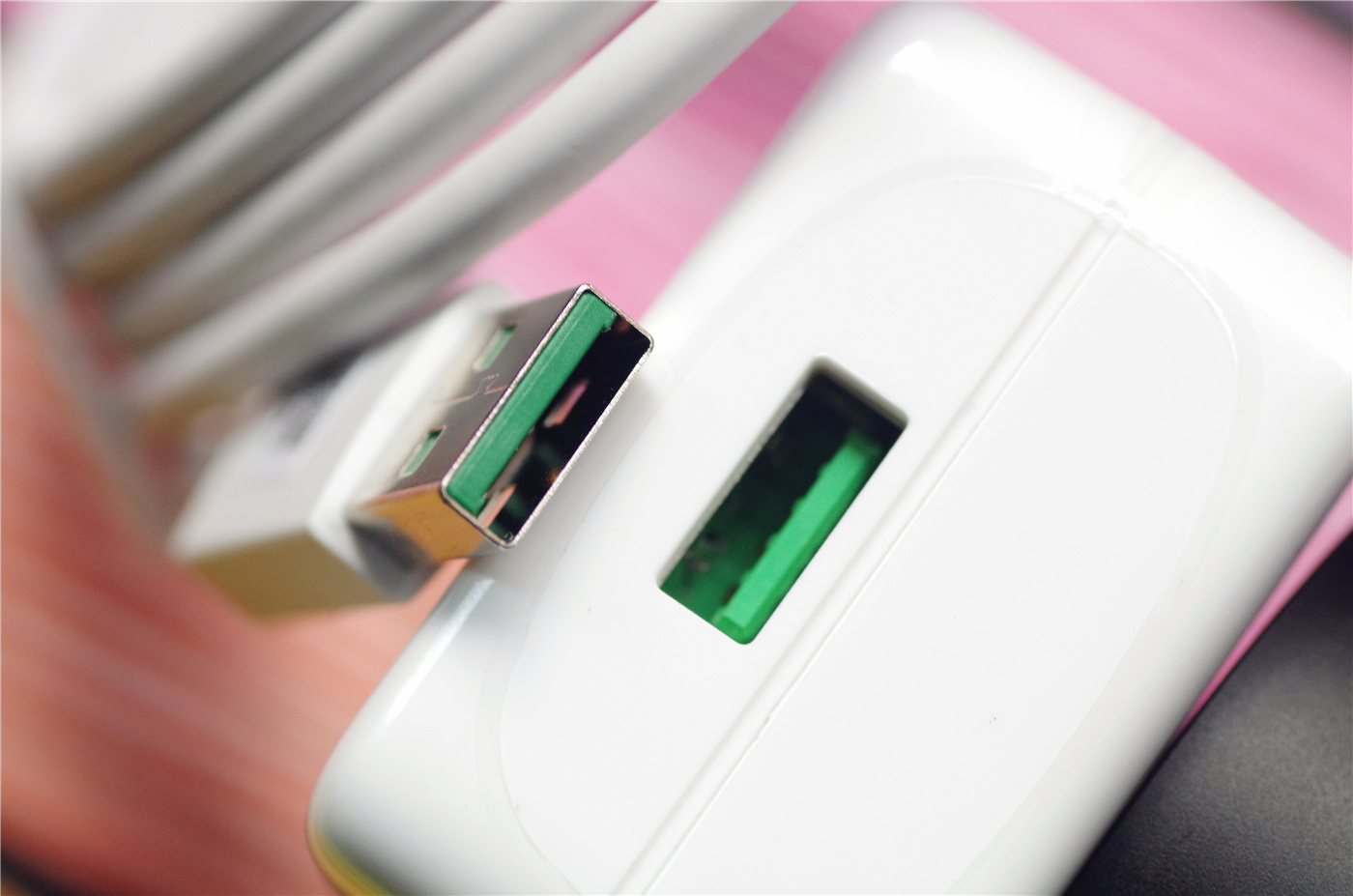 opporeno全方位评测不凸起美学设计的经典之作