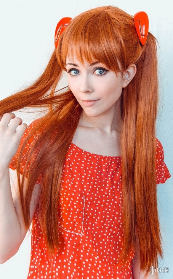比原版更性感!国外超火“Cosplay女王”海伦斯蒂夫勒_新浪游戏_手机新浪网