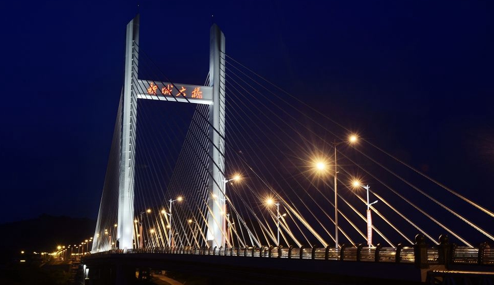 娄底 | 冷水江新城大桥:资江河上见证小城巨变