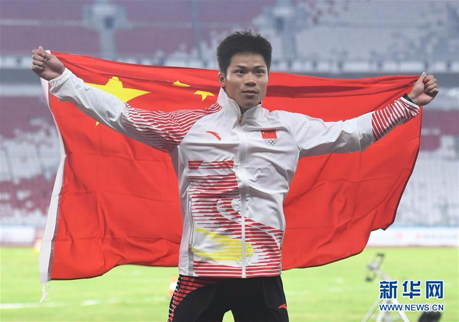 高清组图:苏炳添夺得男子百米冠军