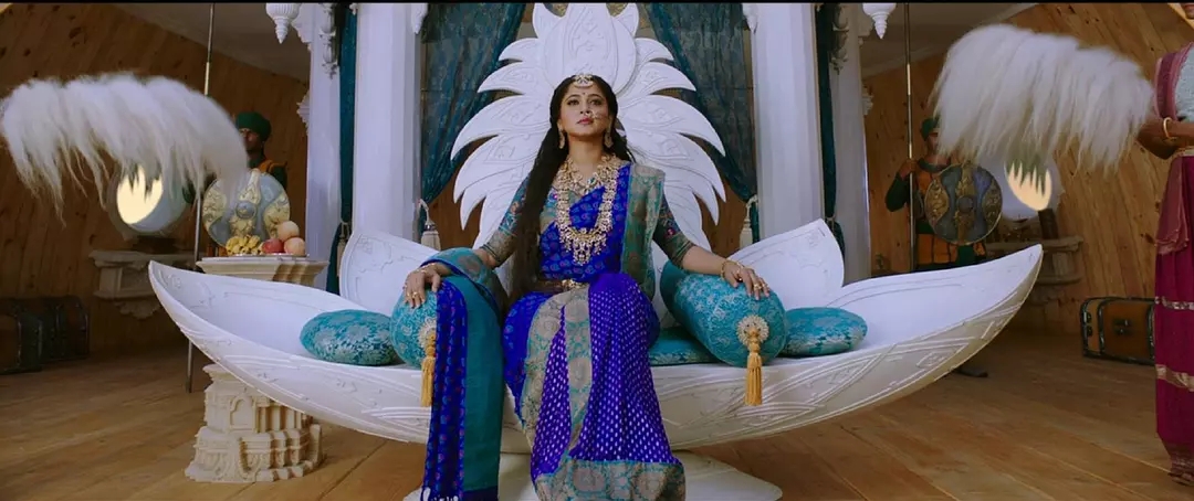 娱评|印度神片《厕所英雄》《巴霍巴利王2》为啥凉了