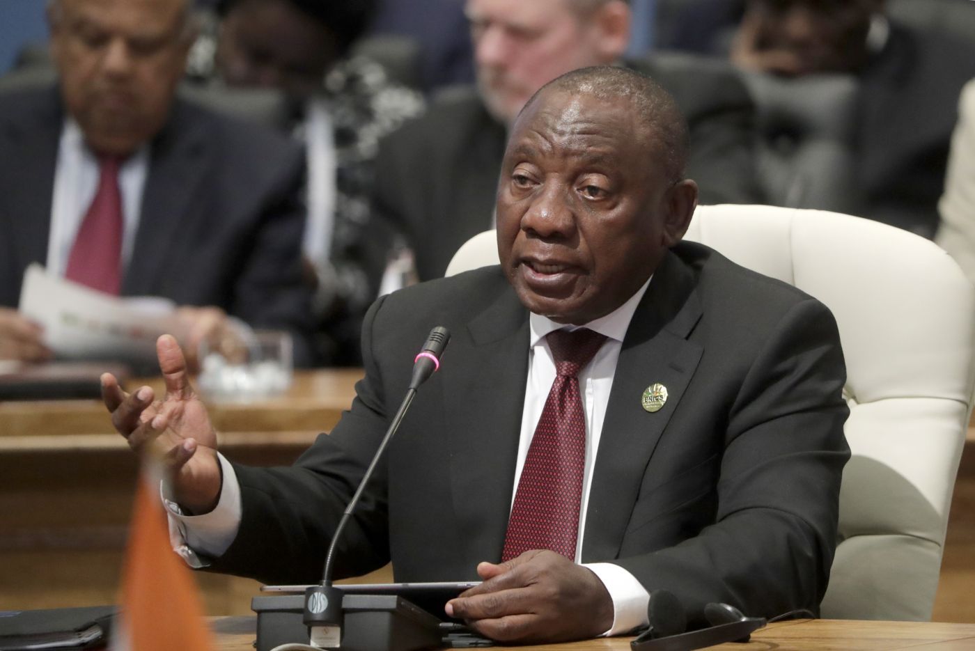 激进土改能救南非吗