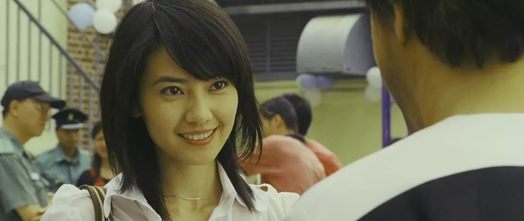 高圆圆消失3年后回归年龄对女人究竟意味着什么