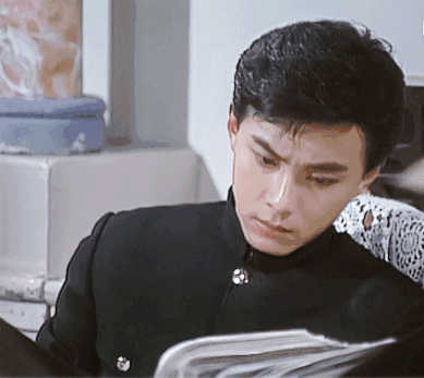 他被视为周星驰接班人,颜值逆天,却惨遭封杀,53岁膝