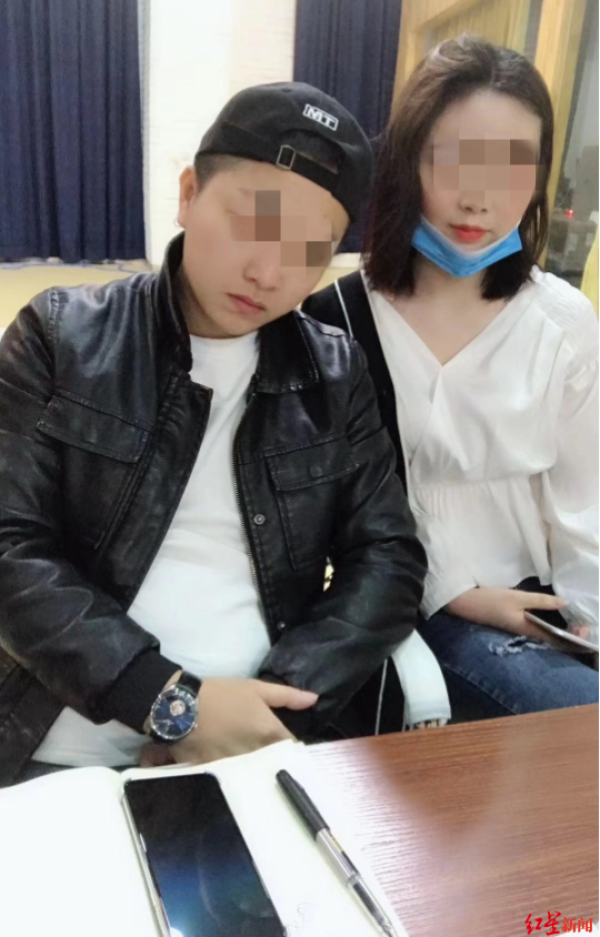 拐卖妇女20多起的网红 高德飞和他妻子许某某。受访者供图