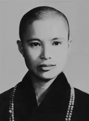 她小学文化81岁仍没出过台湾却帮助了60多个国家的穷人