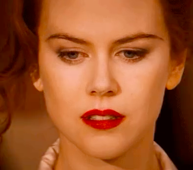 《海王》妈妈51岁冻龄惊艳,网友:海水能养颜