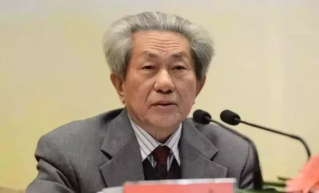 这位发论文署名总在学生后面的老院士,走了……|闵乃本|超晶格|论文