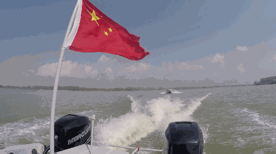 槽道舟上玩漂移我们的特种兵不一样