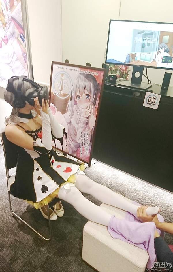 来体验的人里还有可爱的小姐姐