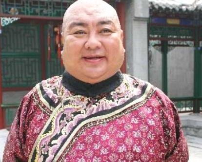 请查看其他精彩视频loaded:0 :00/00:00他是《武林外史》金不换